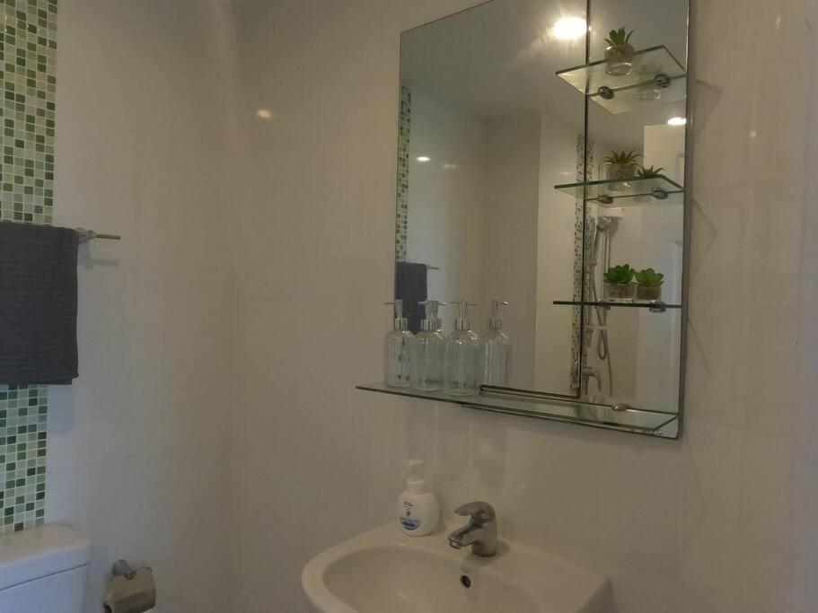 Kathu Bang Thong Apartment *